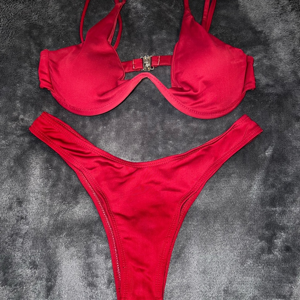 Zaful Red Cheeky Bikini